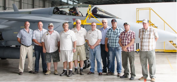 From l to r: Shellhole Friend Kobus Lloyd, Moth Herman van Deventer, Old Bill Leon Rosser, Shellhole Friend Willie van Graan, Moths Paul Bruwer, Flip Fourie, Jannie Rall, Shellhole Friend Pierre Joubert and Moths Wouter Brewis and Winston Pullin